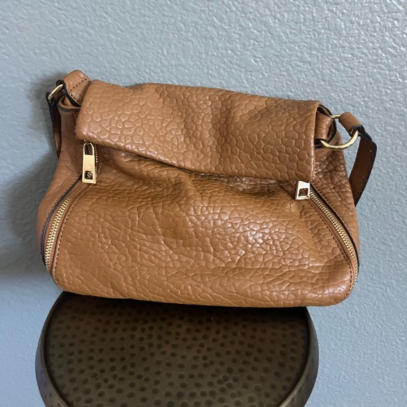 Vince Camuto Handbags - Vince Camuto - textured brown crossbody purse.